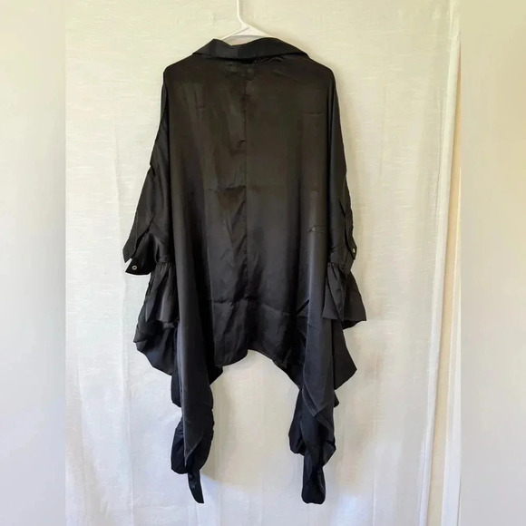 Wishing Waves Butterfly Blouse - Picture 6 of 11